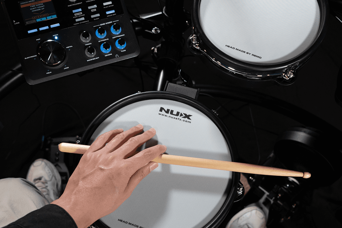 NUX DM7X E-Drumset mit Mesh Fellen