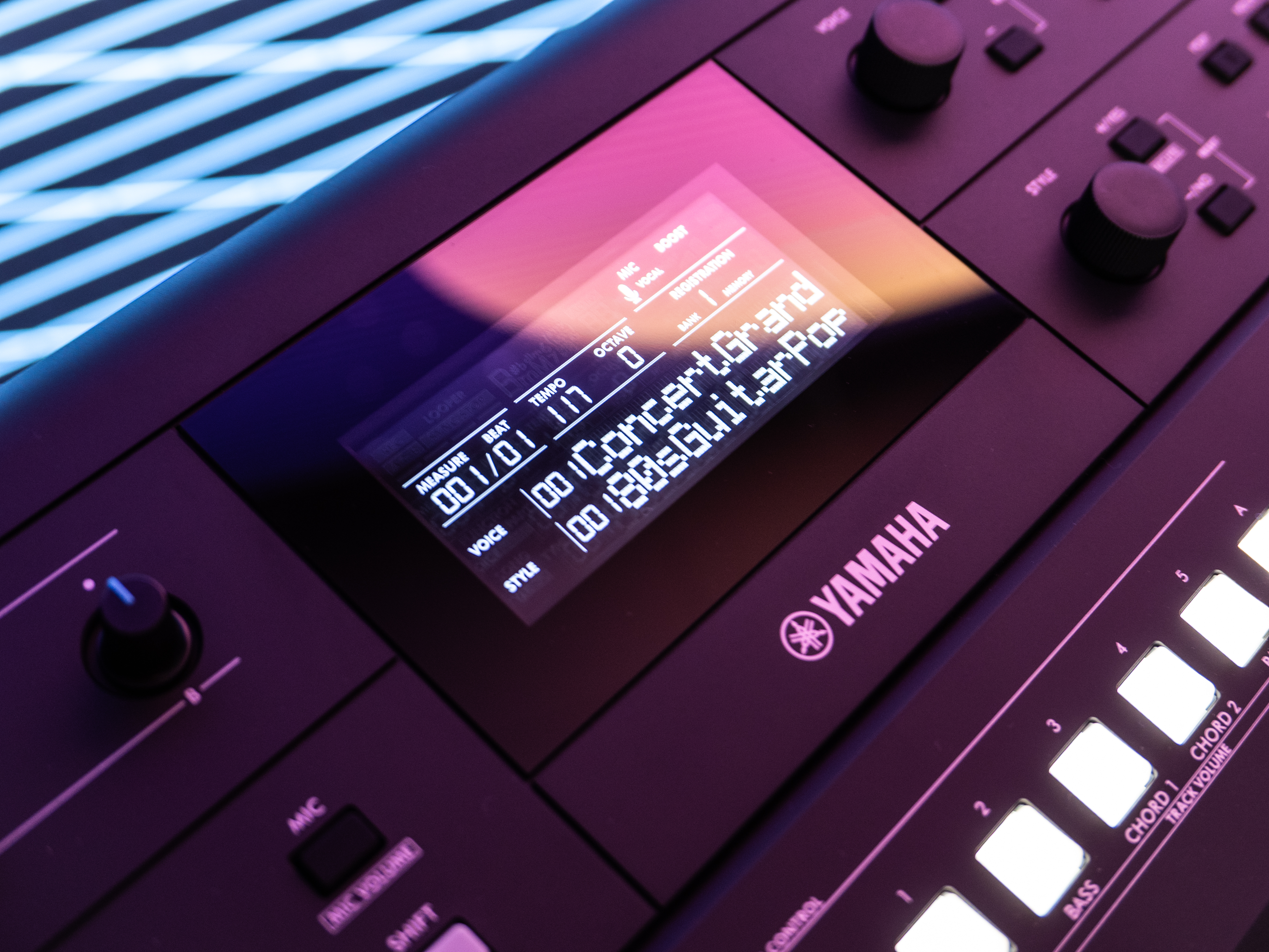 YAMAHA PSRE473 Digital Keyboard