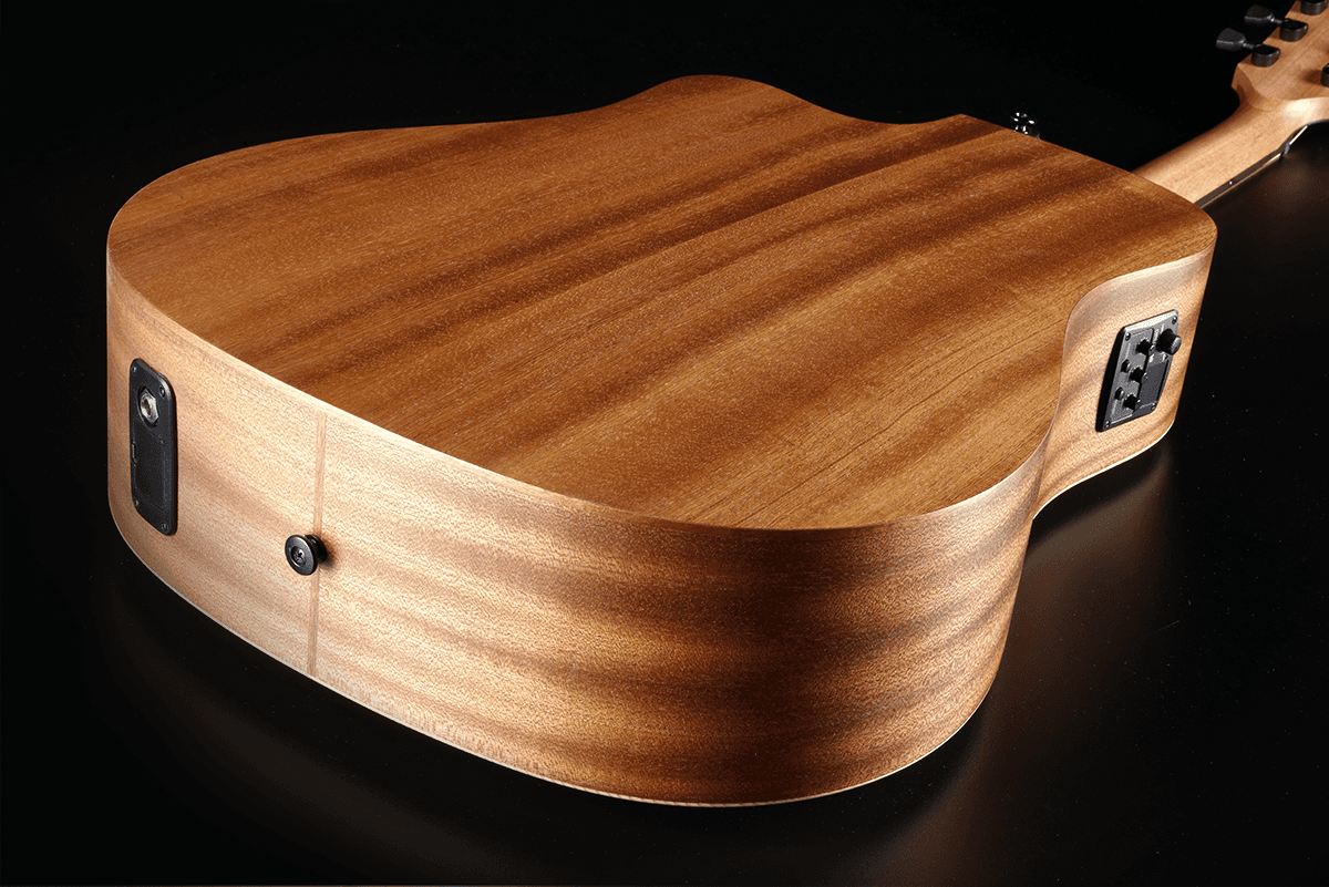 LAG T70DCE Tramontane Westerngitarre mit Tonabnehmer