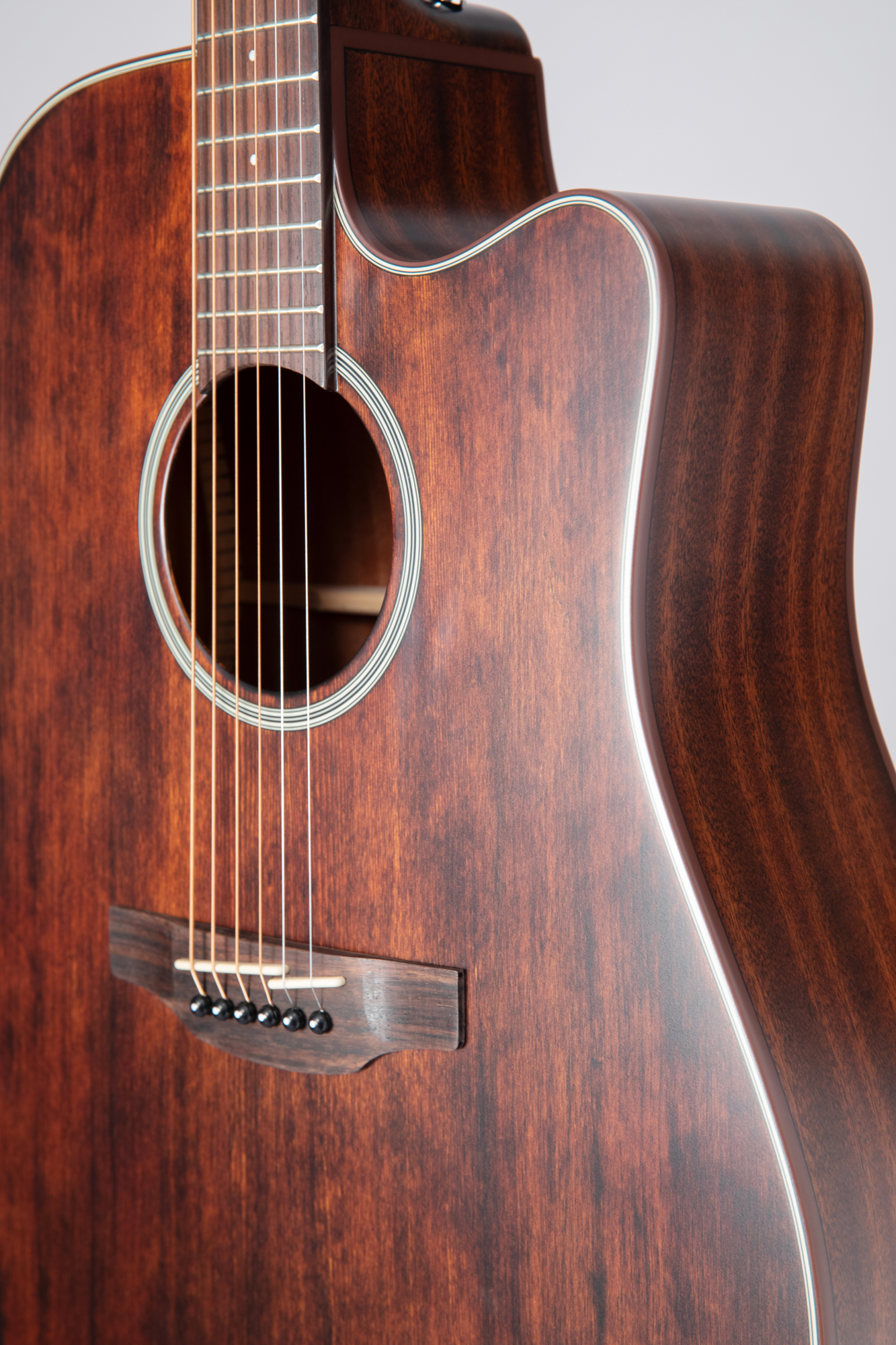Takamine GD21CE SM - Westerngitarre mit Tonabnehmer, Decke Fichte massiv  