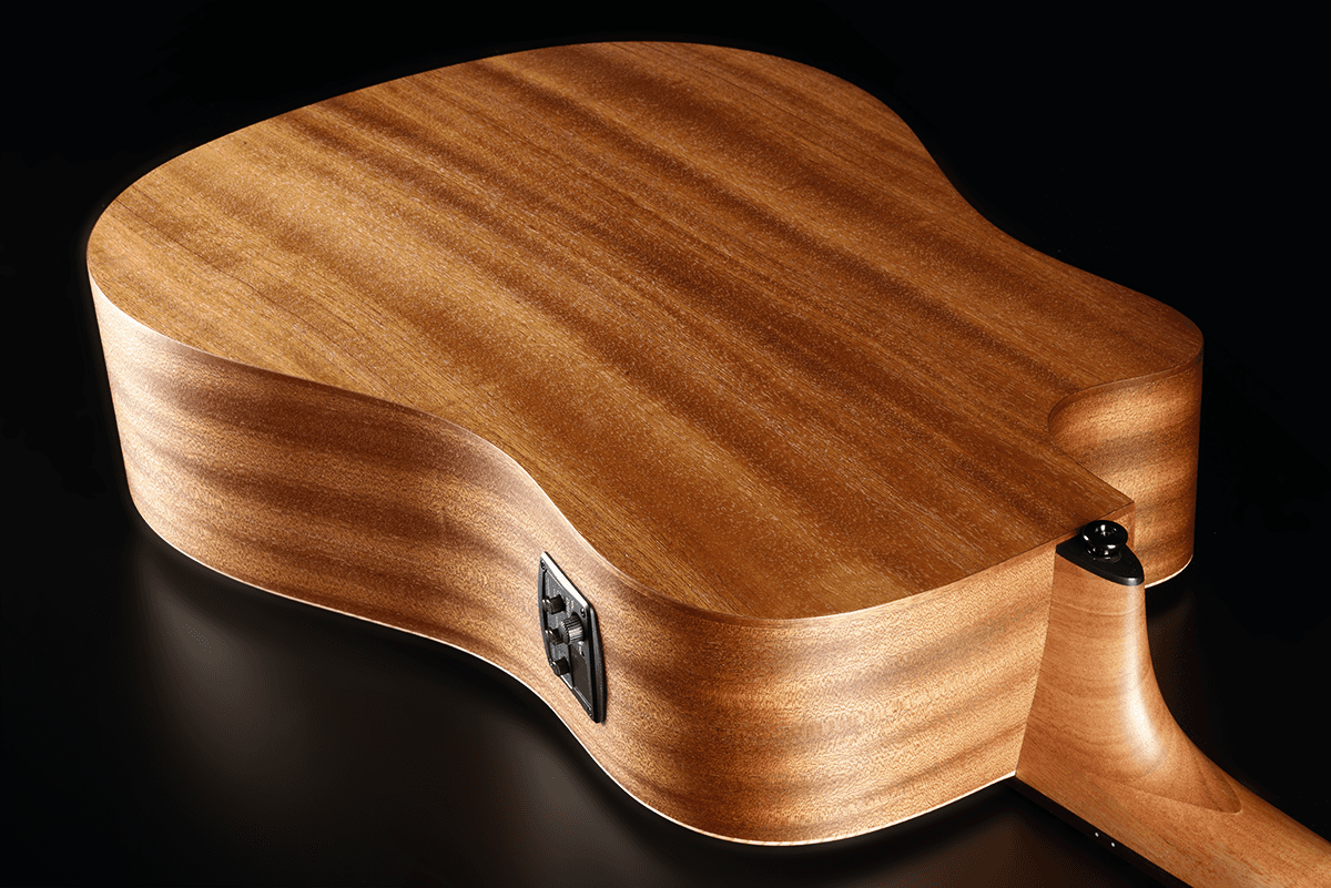 LAG T70DCE Tramontane Westerngitarre mit Tonabnehmer