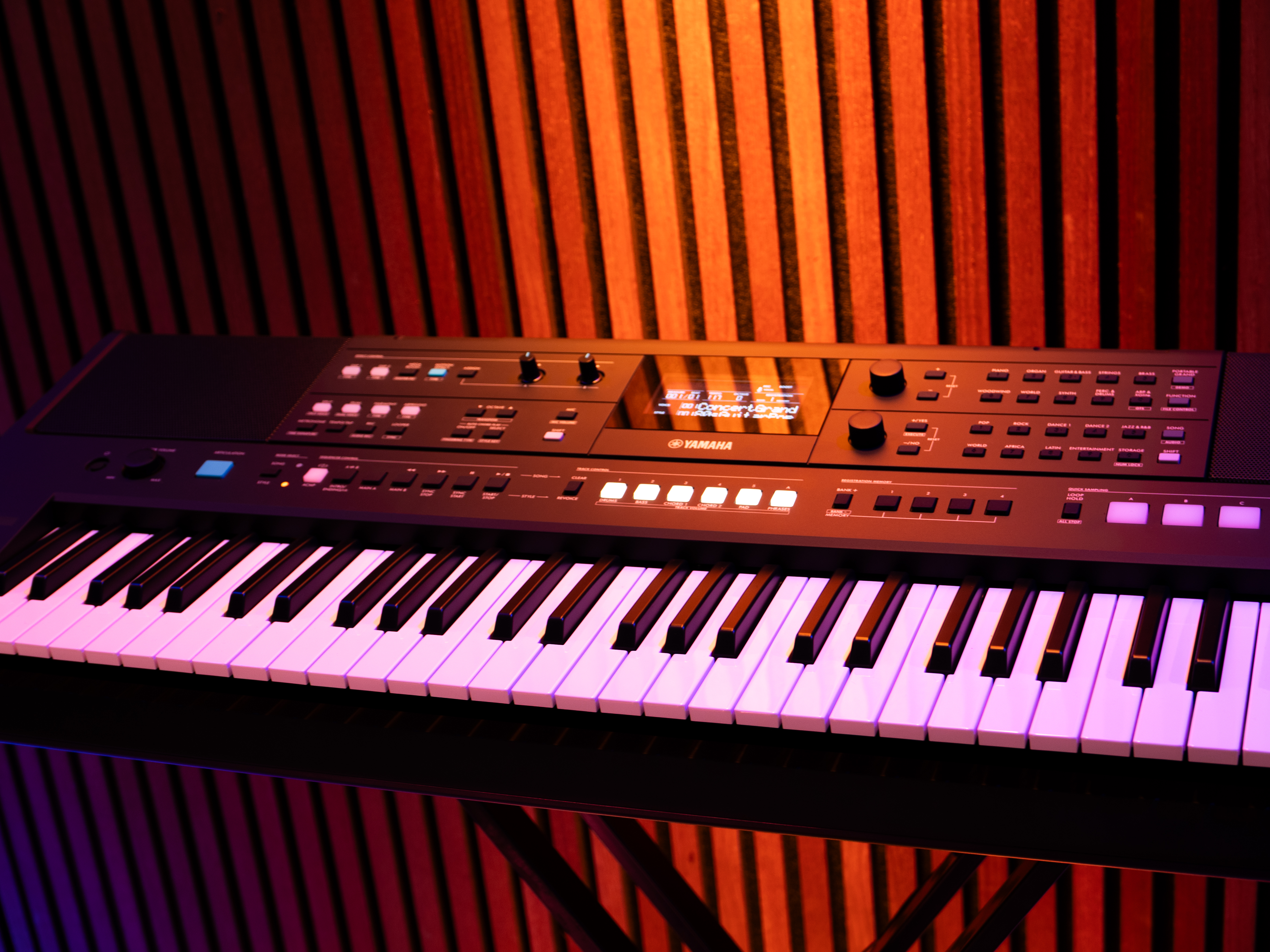 YAMAHA PSRE473 Digital Keyboard