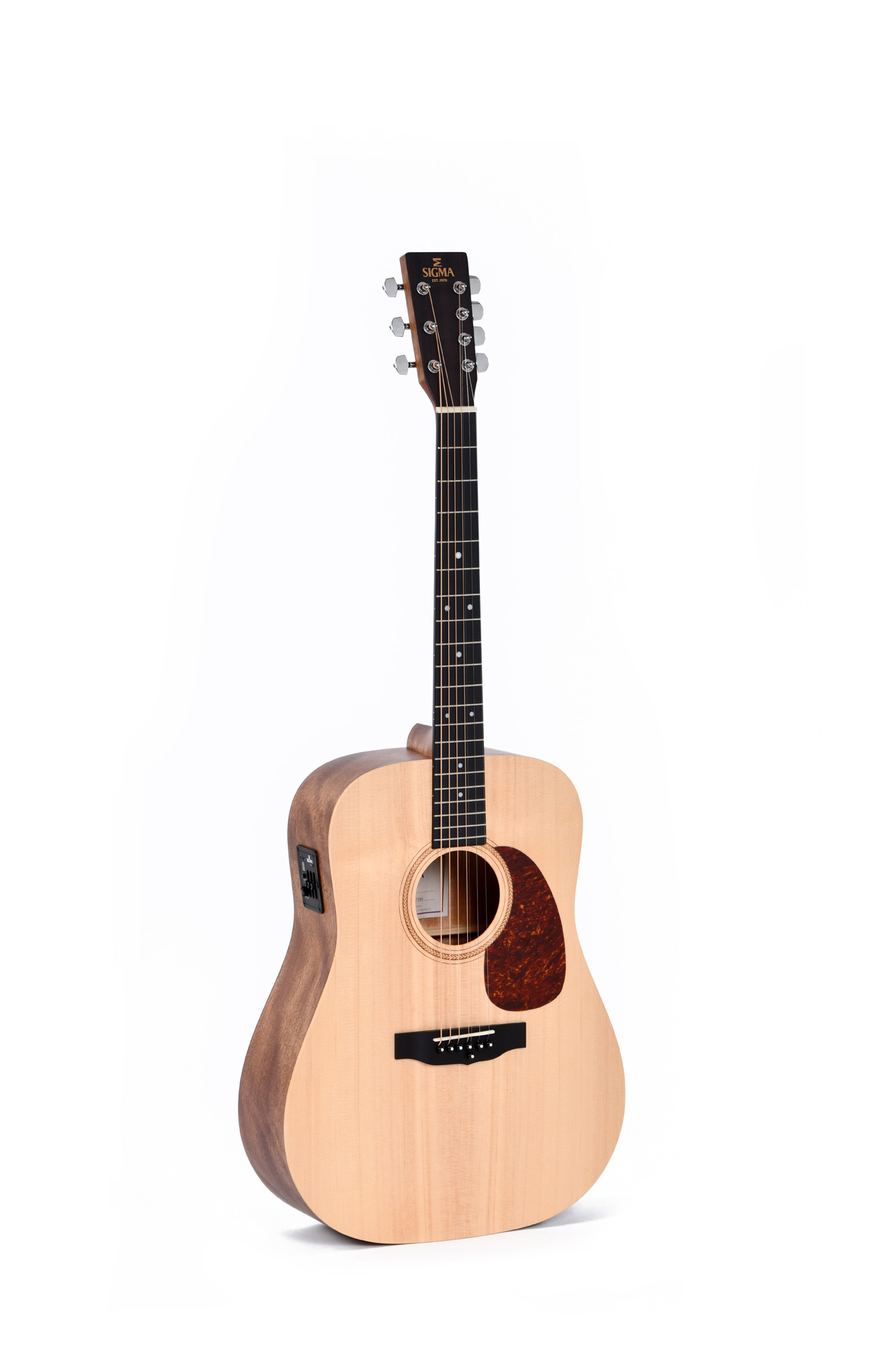 Sigma DM7E - 7-Saitige Westerngitarre