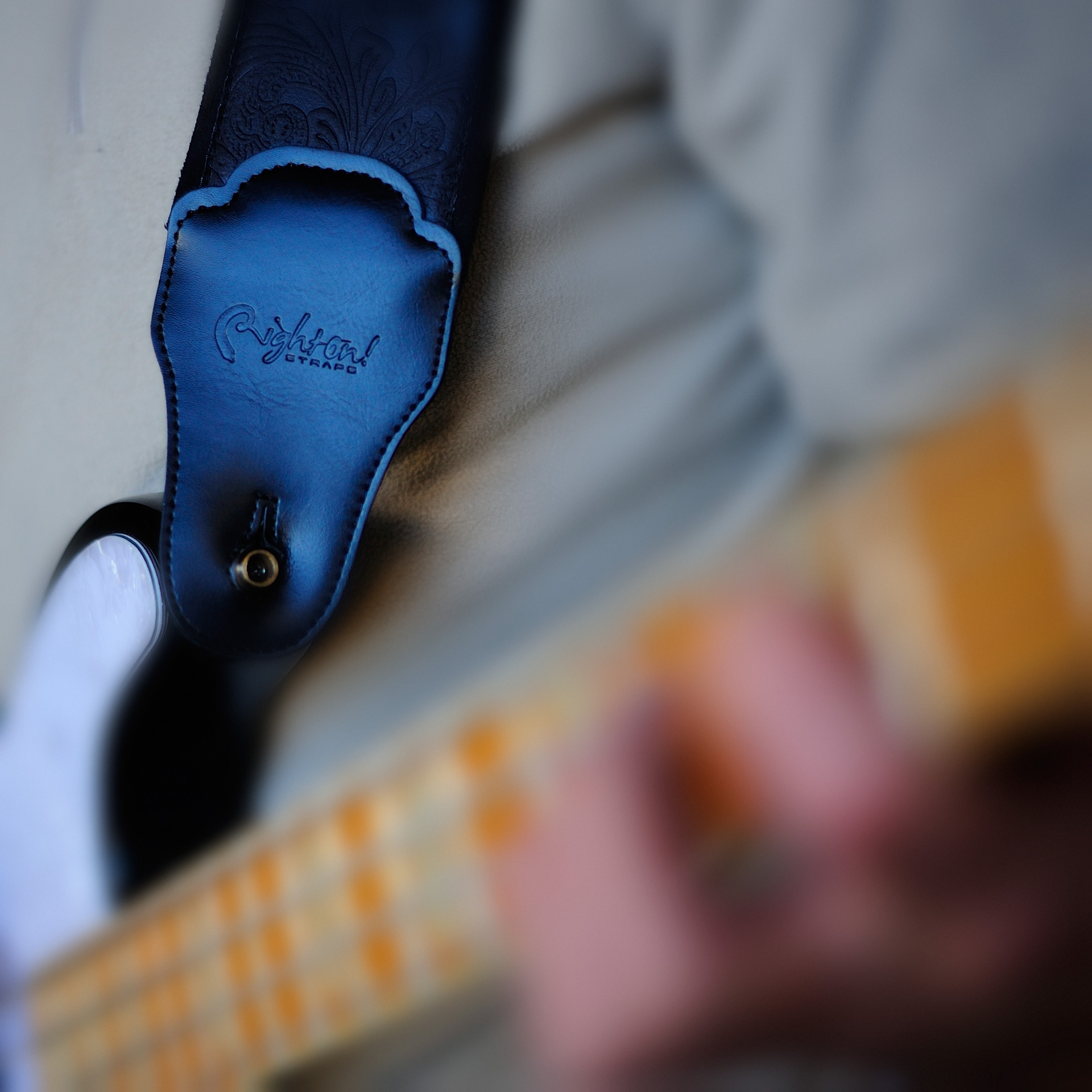 RightOn! Bassgurt Groove B-Charm schwarz