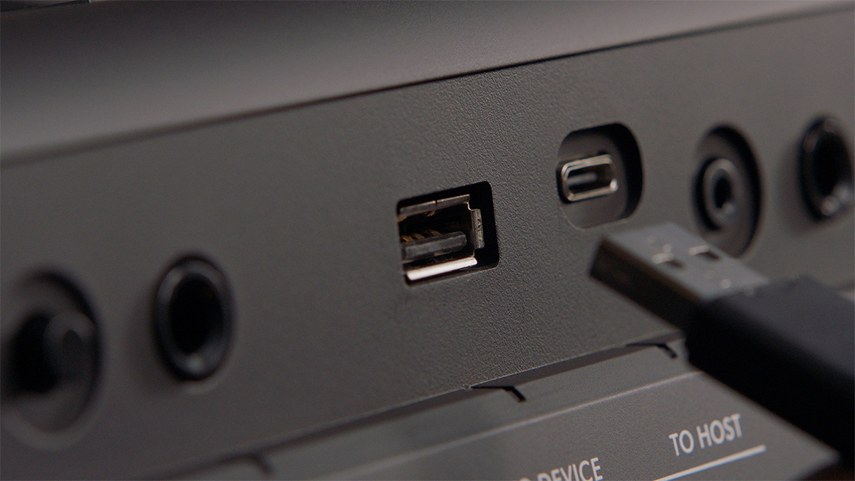 YAMAHA PSRE473 Digital Keyboard